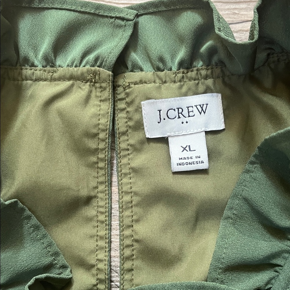 J.Crew Ruffle Neck Sleeveless Blouse Olive Green Keyhole Back Tank Top - Picture 2 of 8